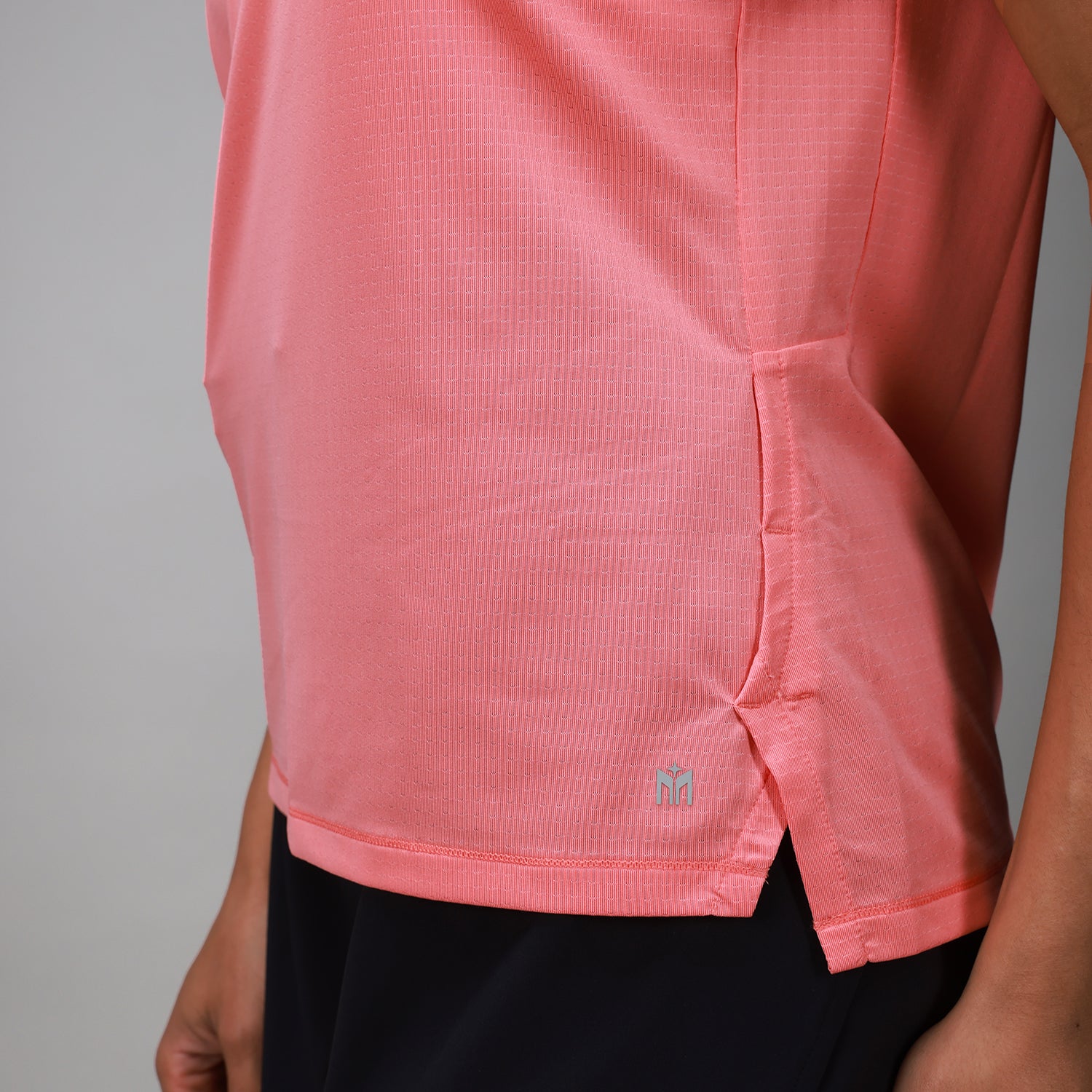 PowerMove Performance Tee | Coral - MUEV