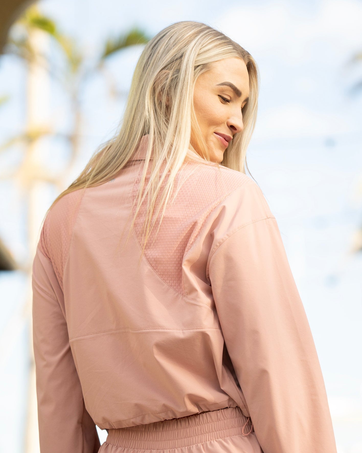 E Sas Crop Jacket - MUEV