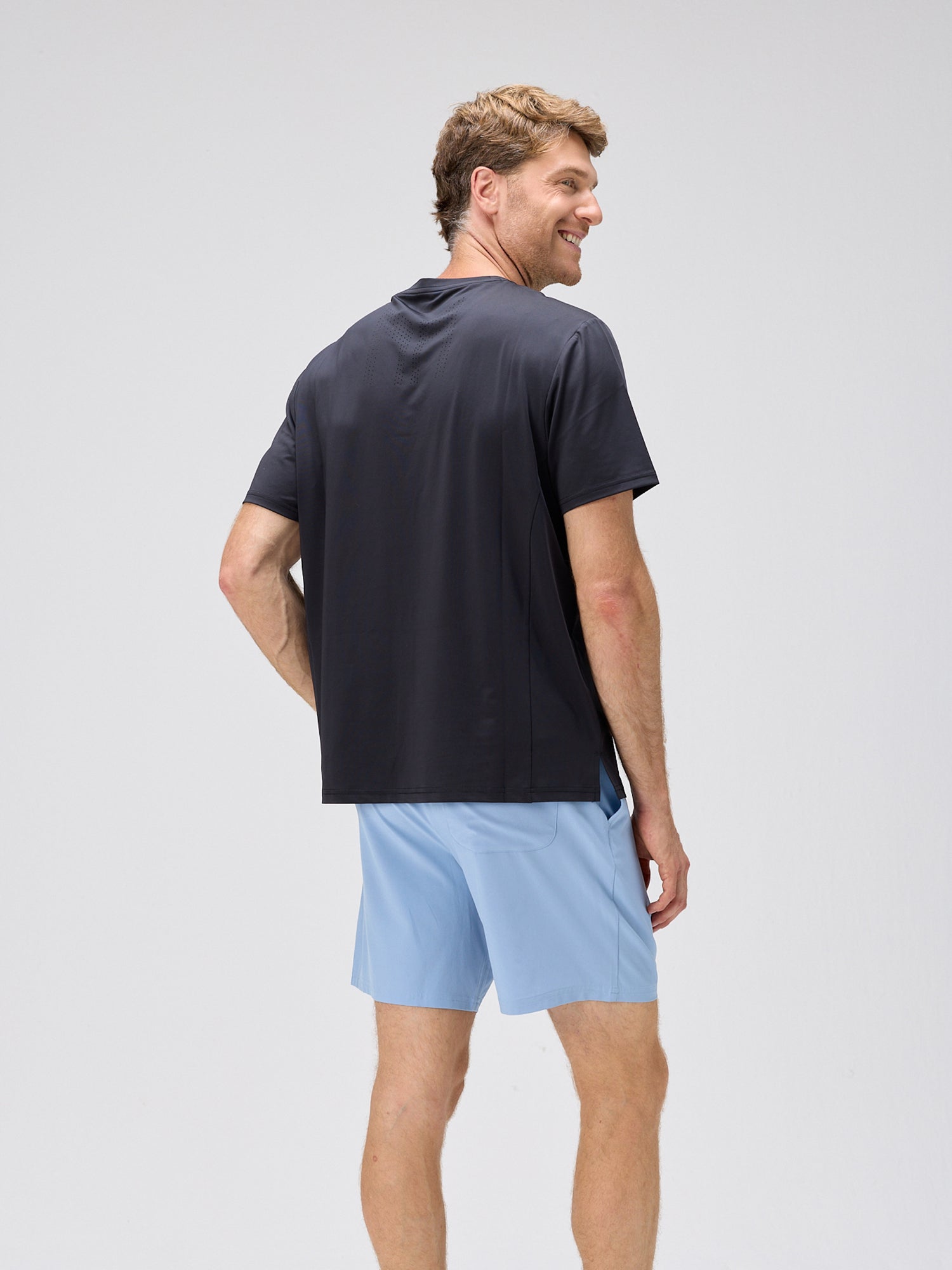 Chevron Tee - MUEV