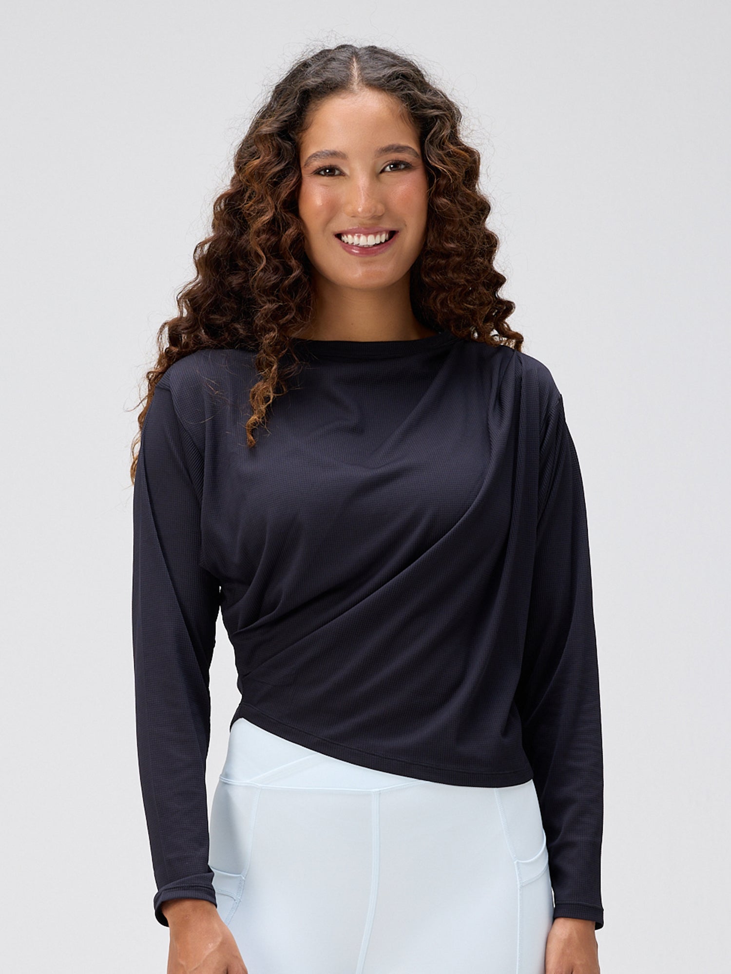 Airy Twist Long Sleeve