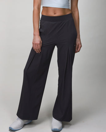 black wide leg front