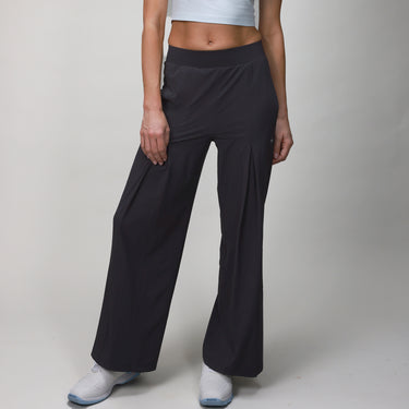 black wide leg front