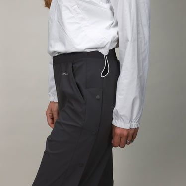 E Sas Tear Away Pant | Black - MUEV