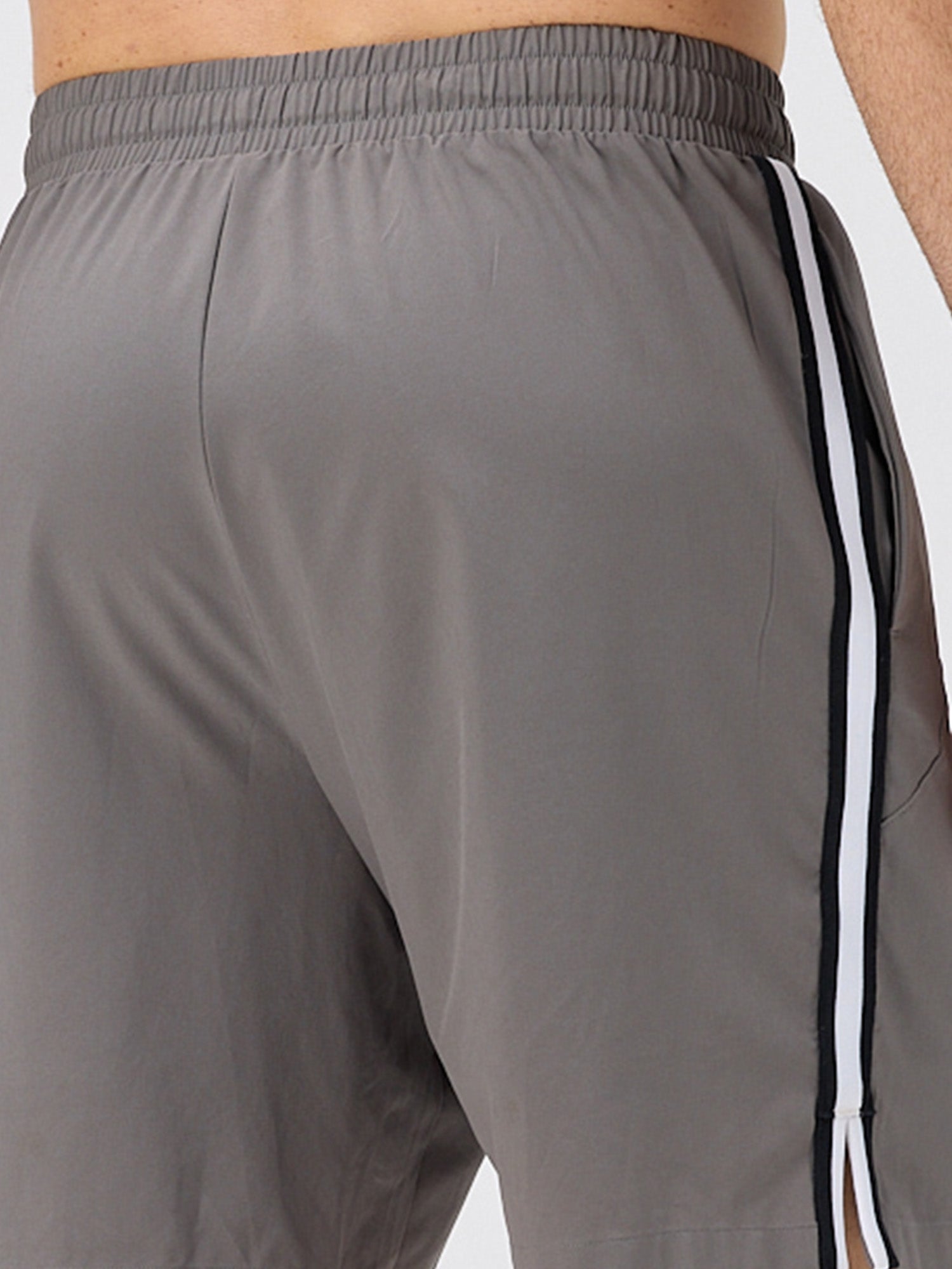 Court Short - MUEV