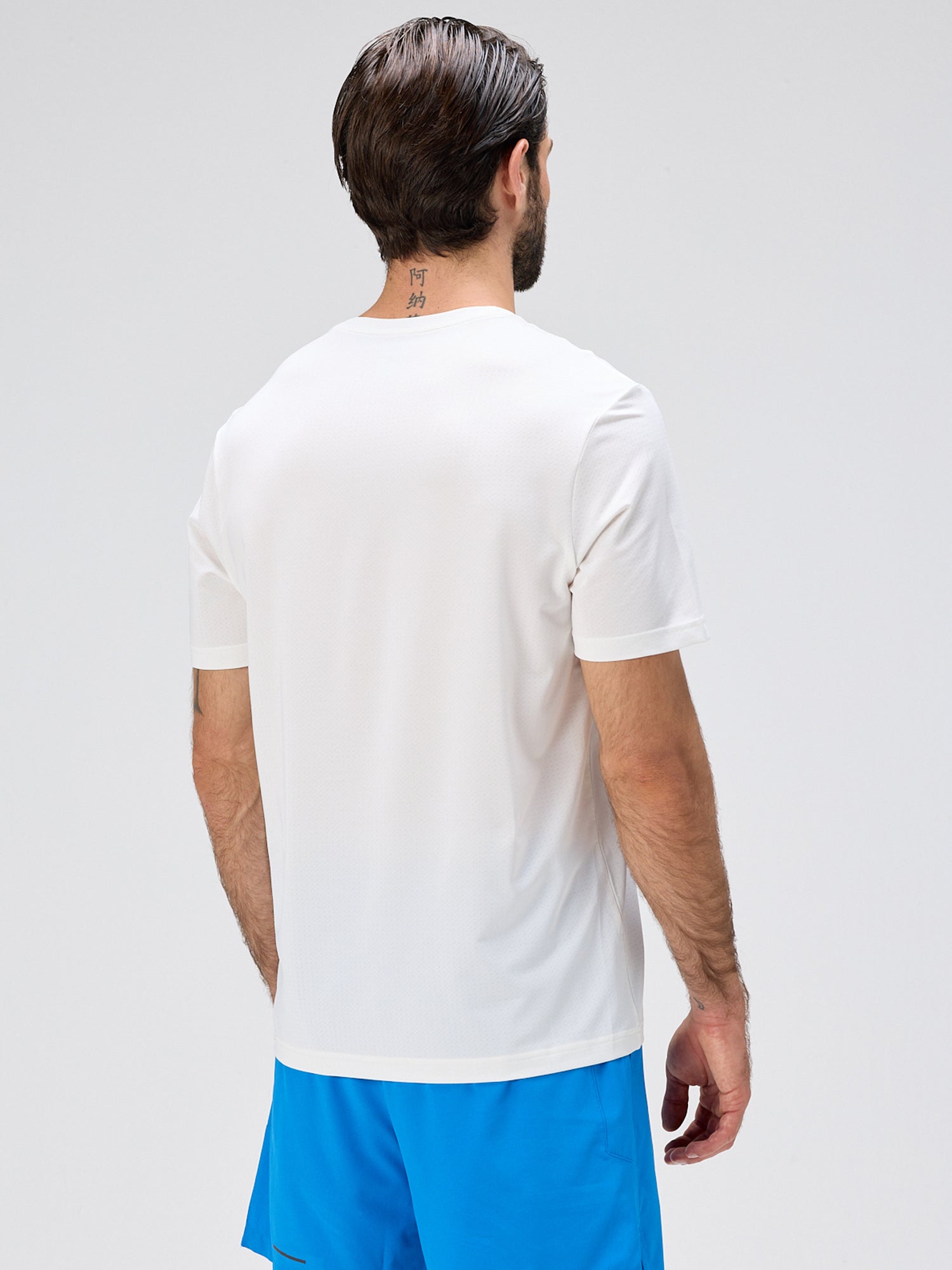 Flex Bonded Pocket Tee - MUEV
