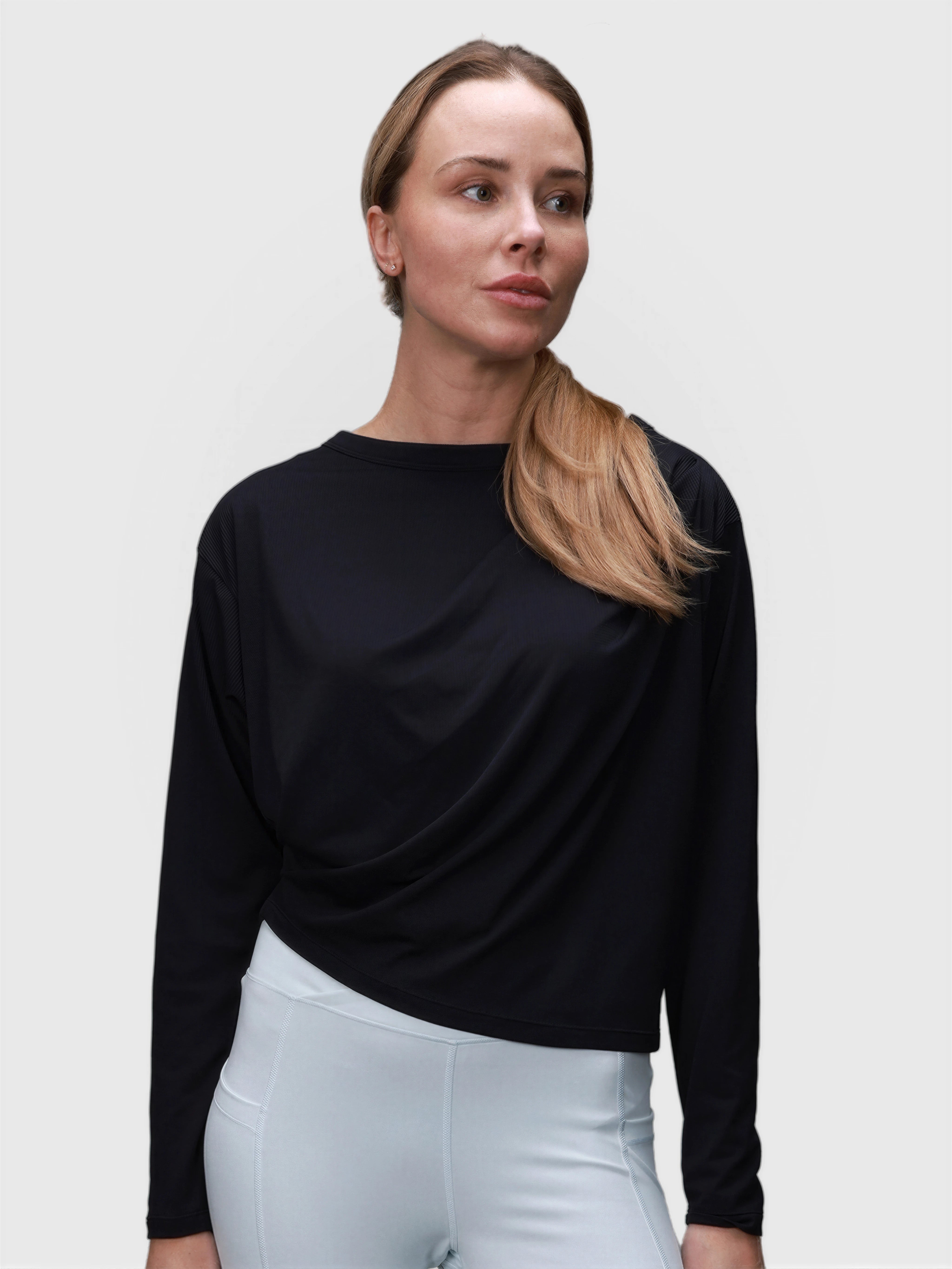 Airy Twist Long Sleeve - MUEV