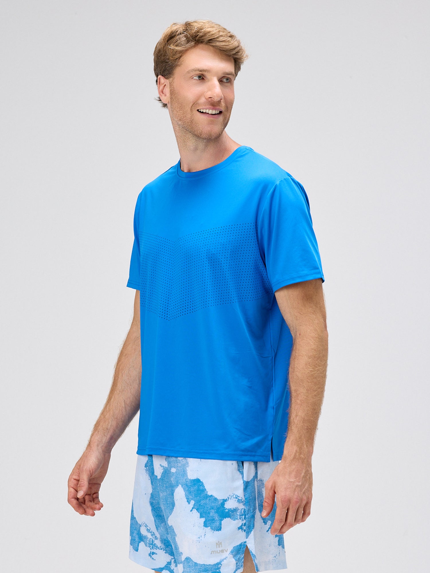 Chevron Tee - MUEV