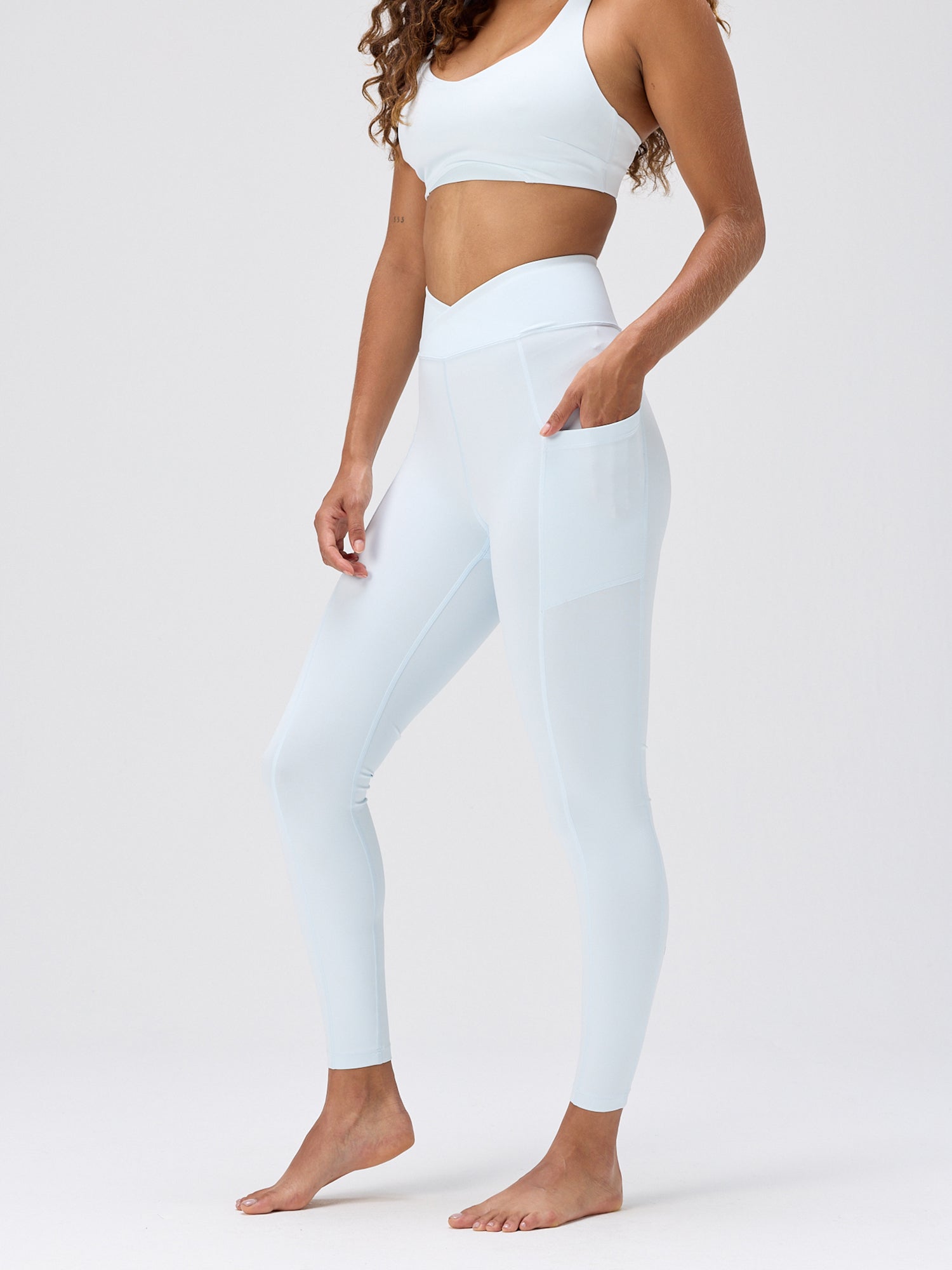 V Cross Over Leggings