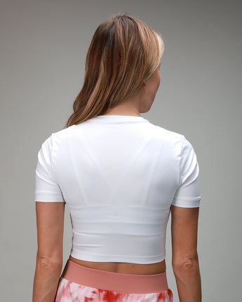 cropped white tee shirt back 